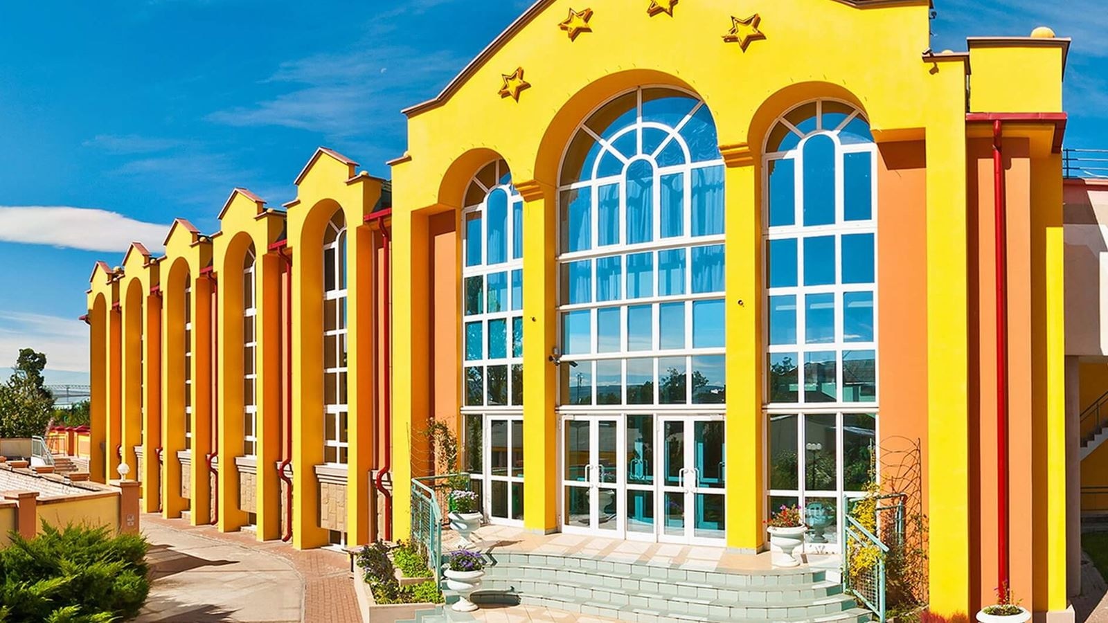 general-main-building