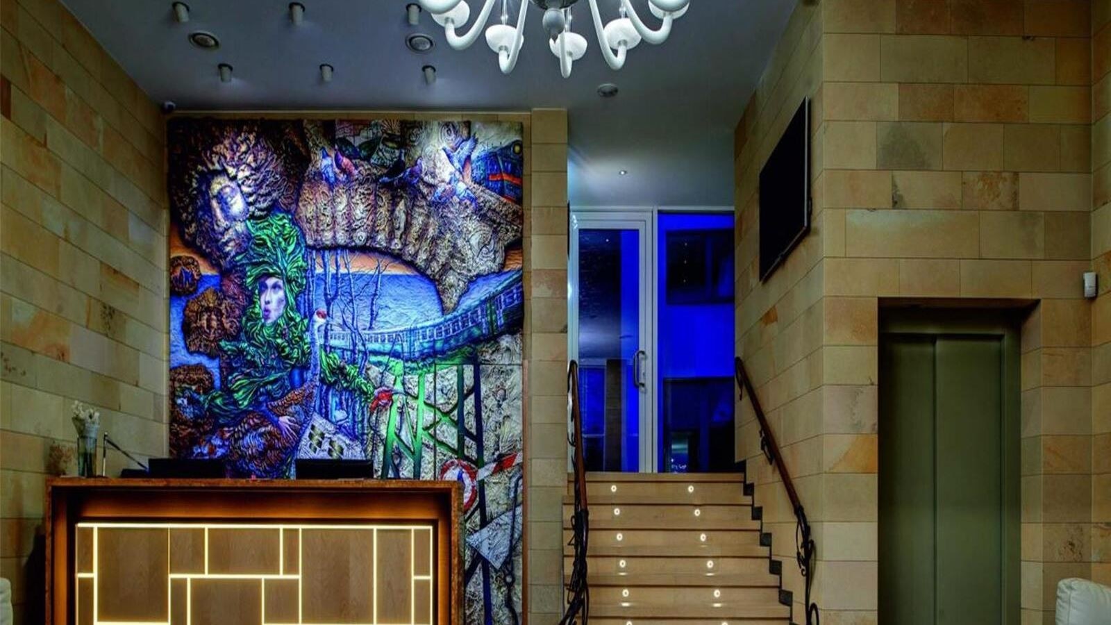 general-main-building