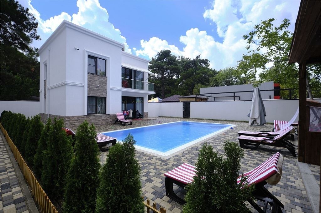 rooms-апартаменты-с-бассейном-корпус-вилла-общая-площадь-номера-52-квм