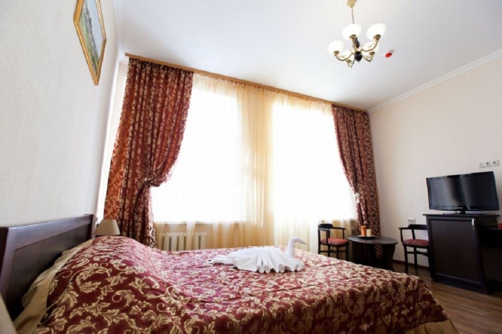 rooms-poluluxe-s-balkonom