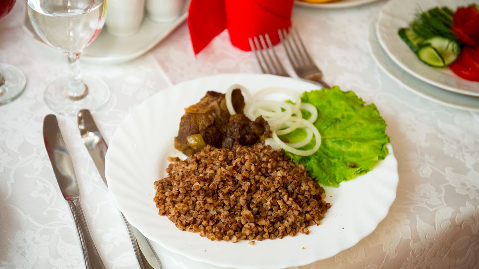 restaurants-obedennii-zal