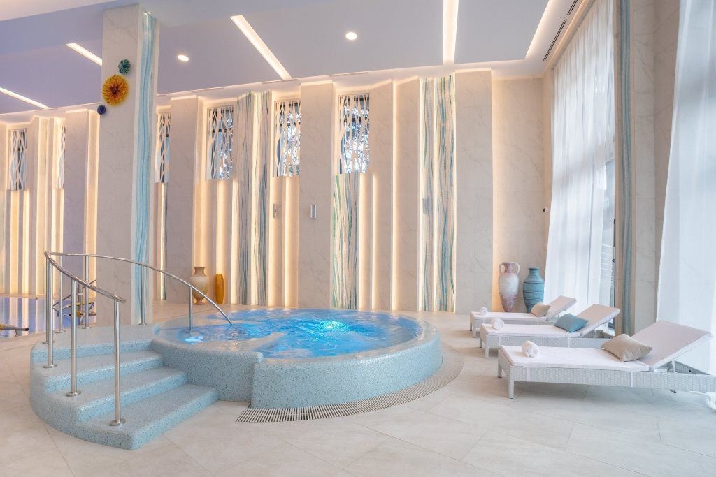 pools-indoor-pool