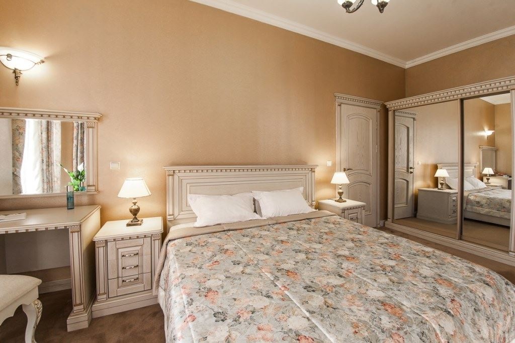 rooms-apartment-2-bedroom