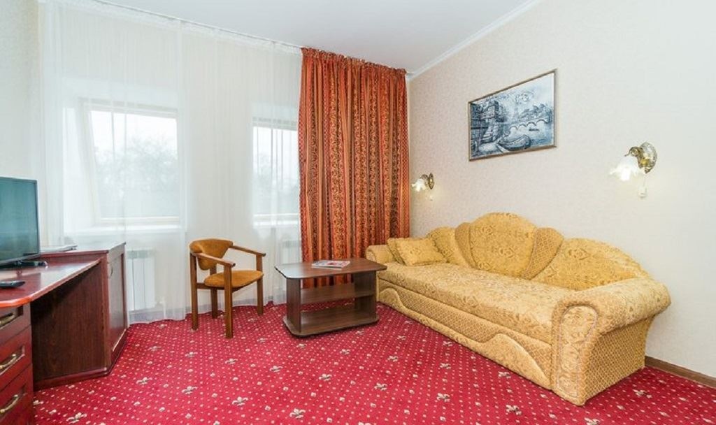 rooms-люкс-без-балкона-двухкомнатный