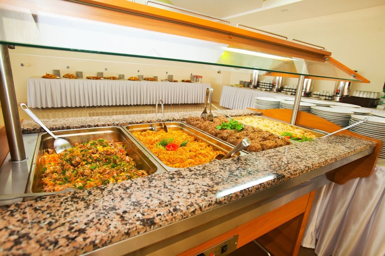 restaurants-dinner-hall