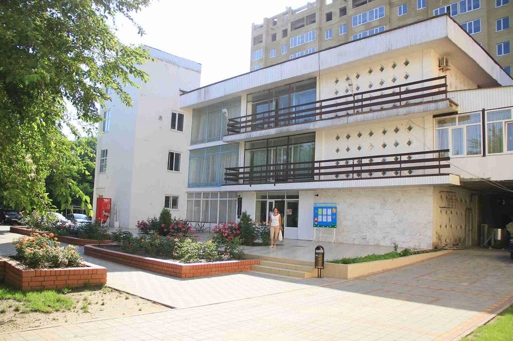 restaurants-dinner-hall