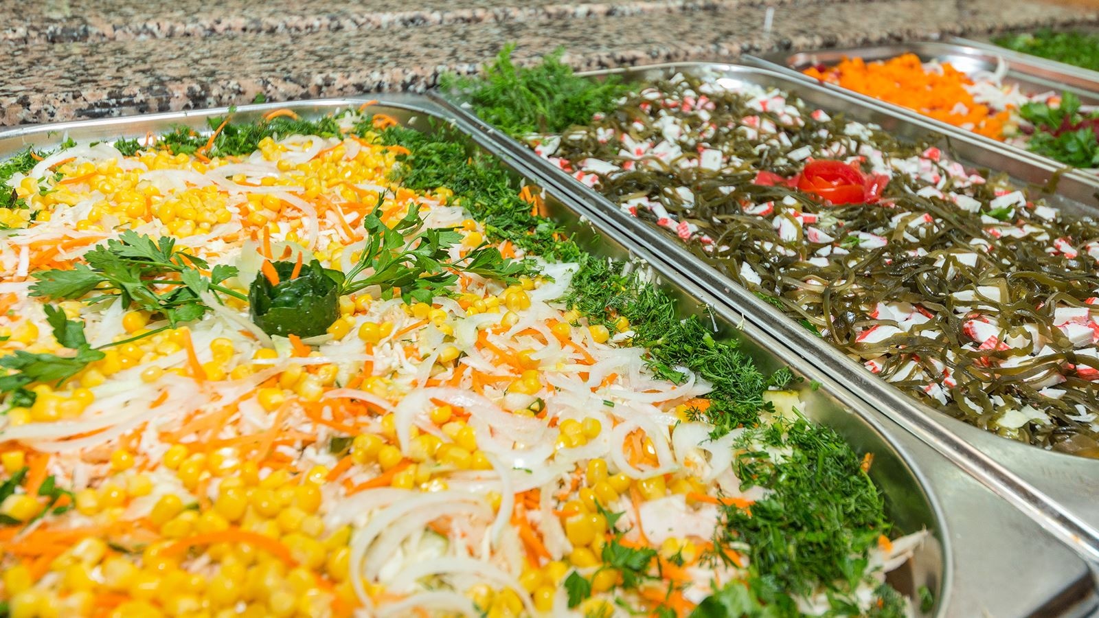 restaurants-dinner-hall