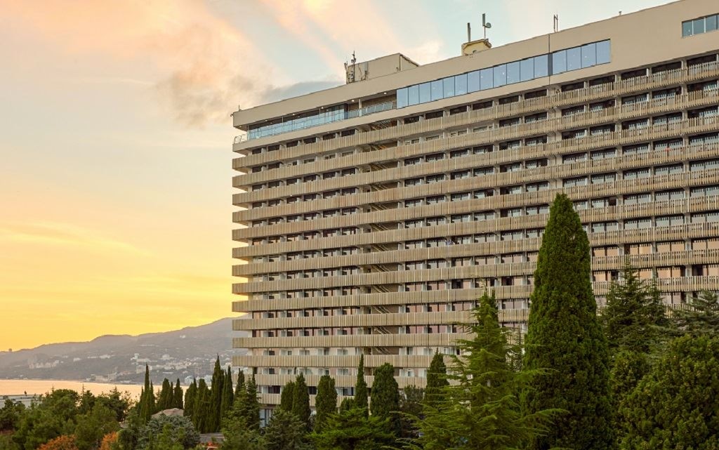 general-main-building