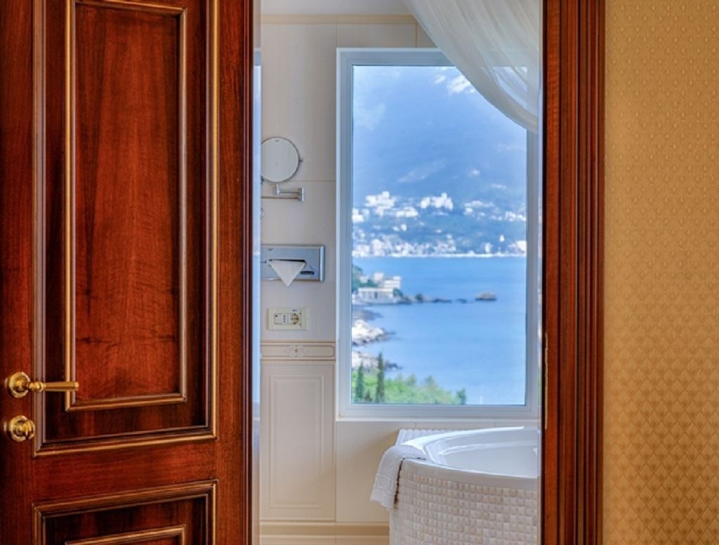 rooms-apartment-quad-gardenview