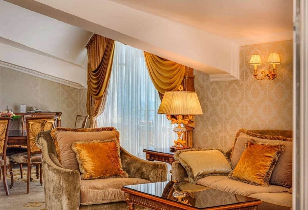 rooms-apartment-quad