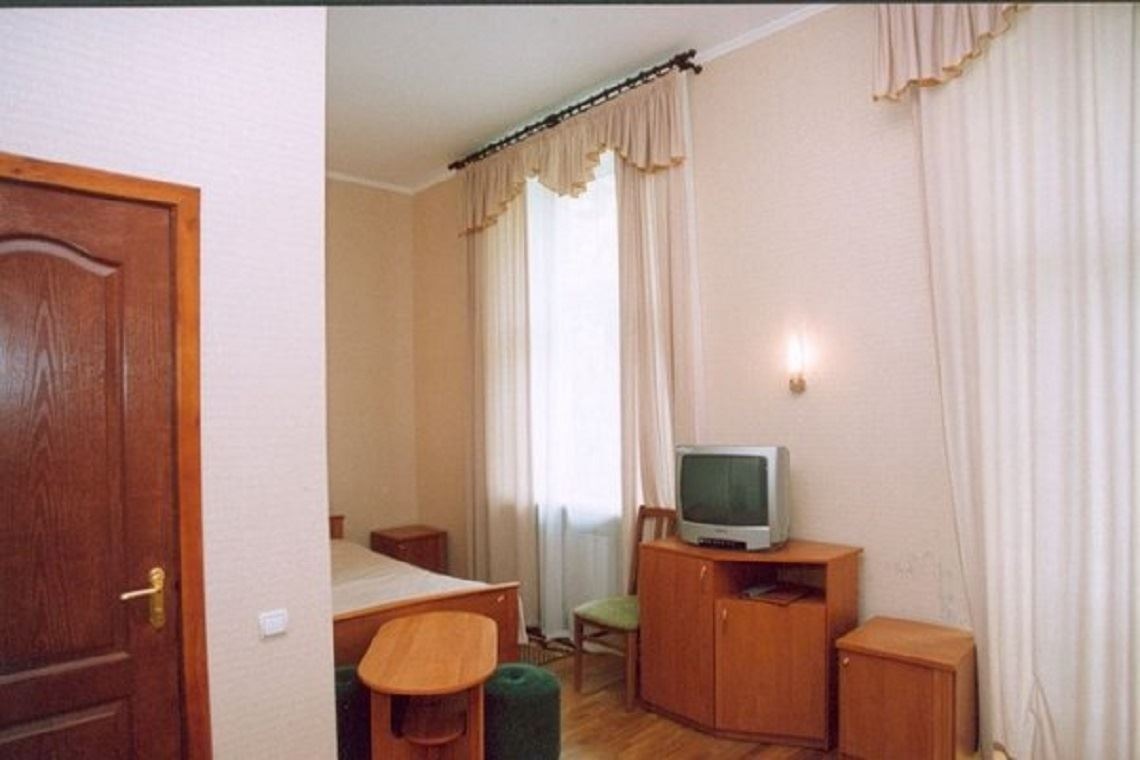 rooms-room-standart-tupec