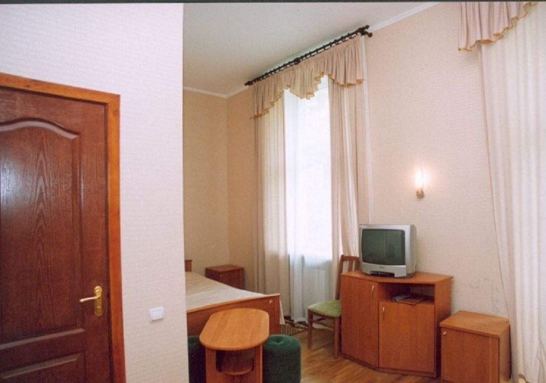 rooms-room-standard-single-typed