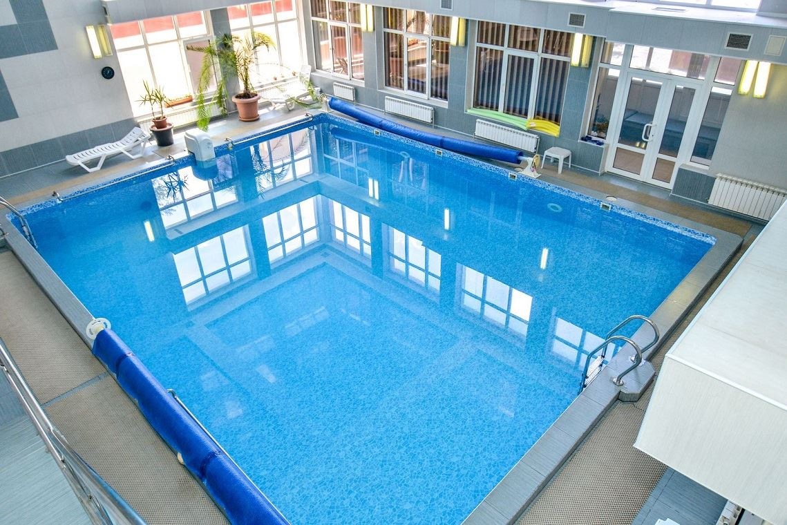 pools-indoor-pool