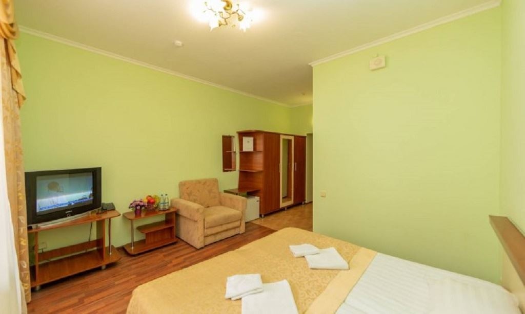 rooms-2bed-standard-without-balcony
