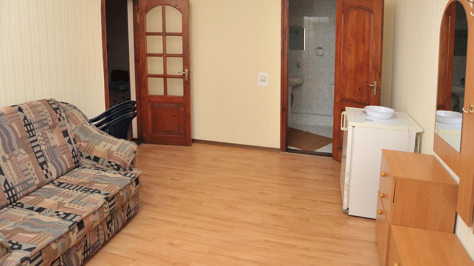 rooms-room-deluxe-2-bedroom