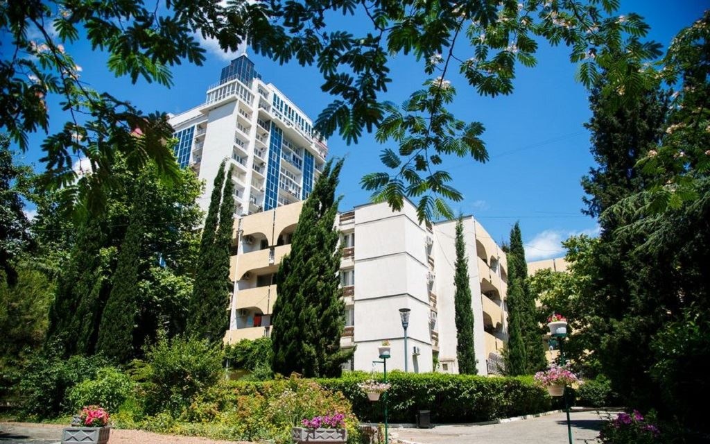 general-main-building