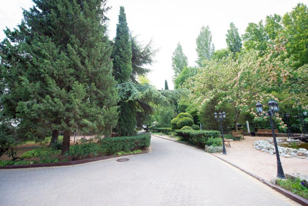 general-main-building