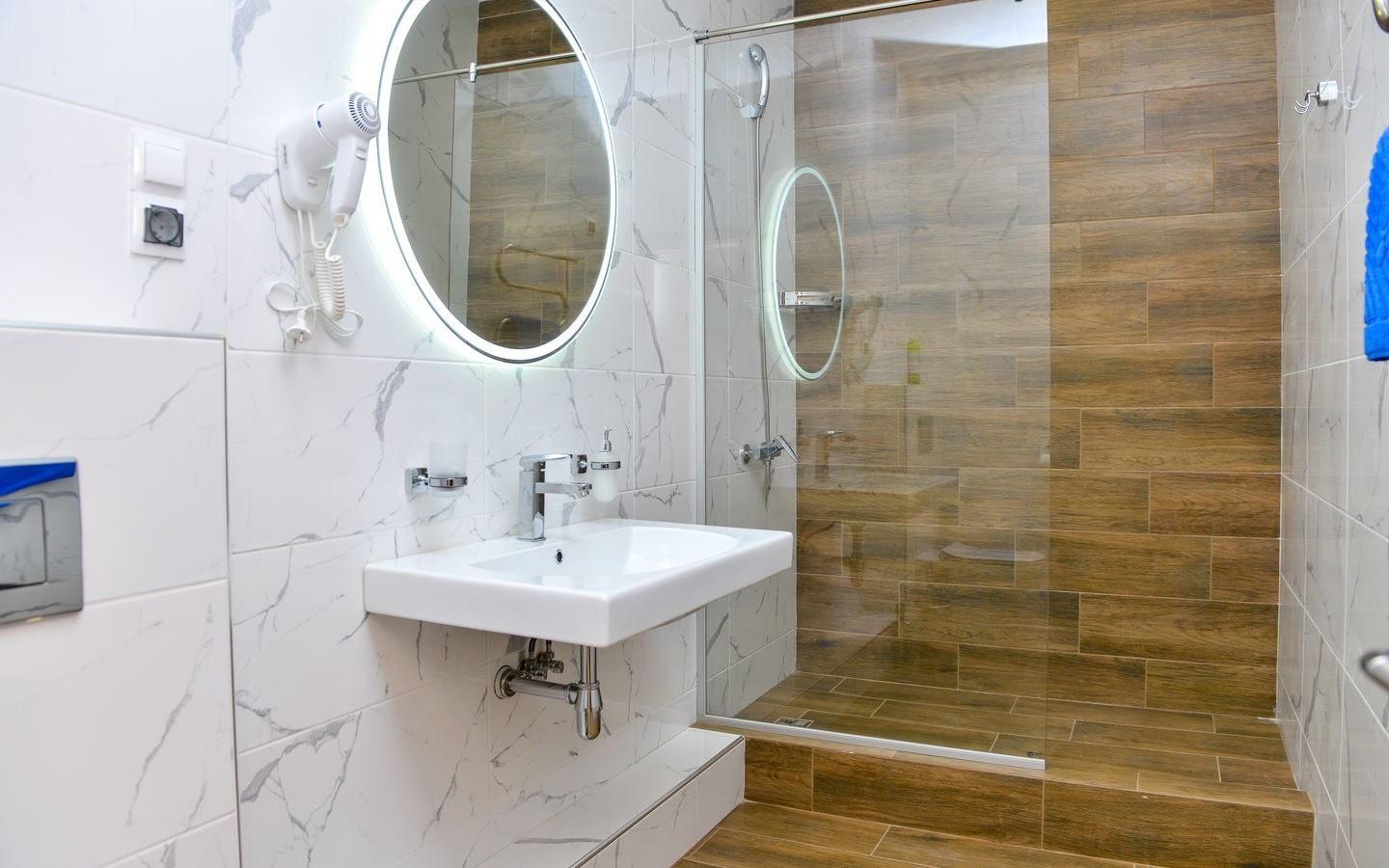 rooms-2-комнатный-люкс-корпус-6