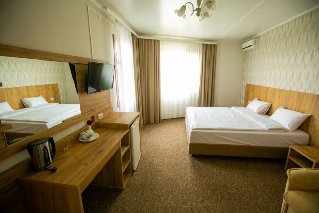 rooms-standard-with-balcony