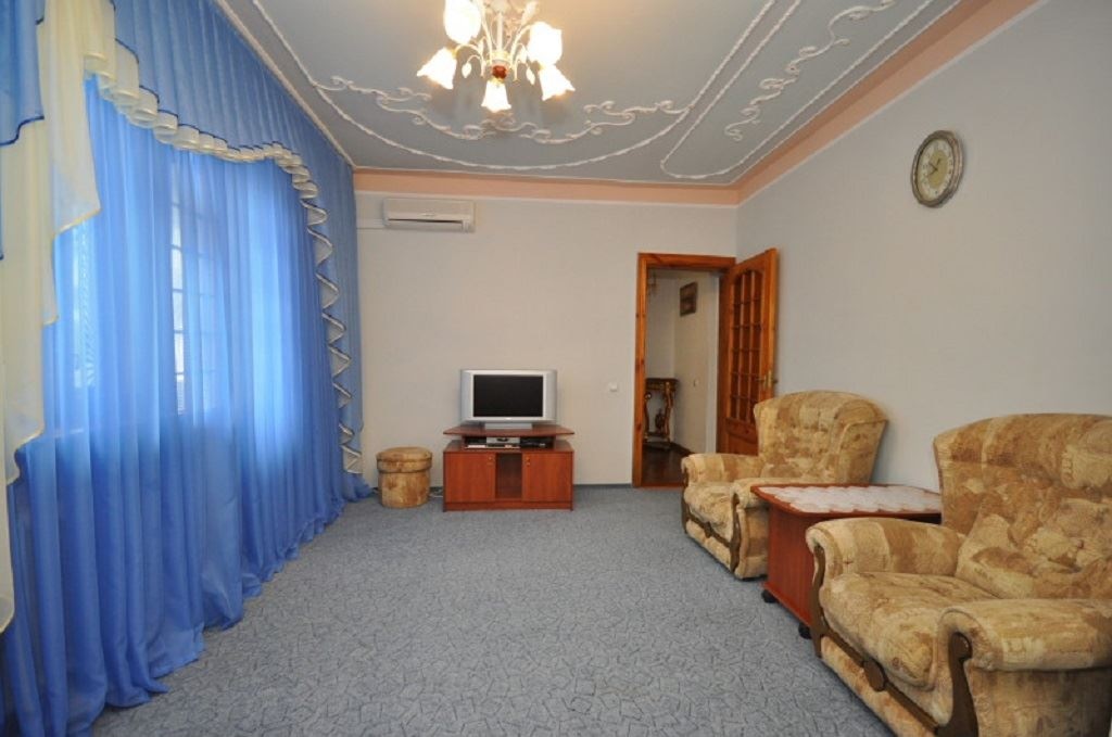 rooms-4местный-5комн-3категория-коттеджособняк-8