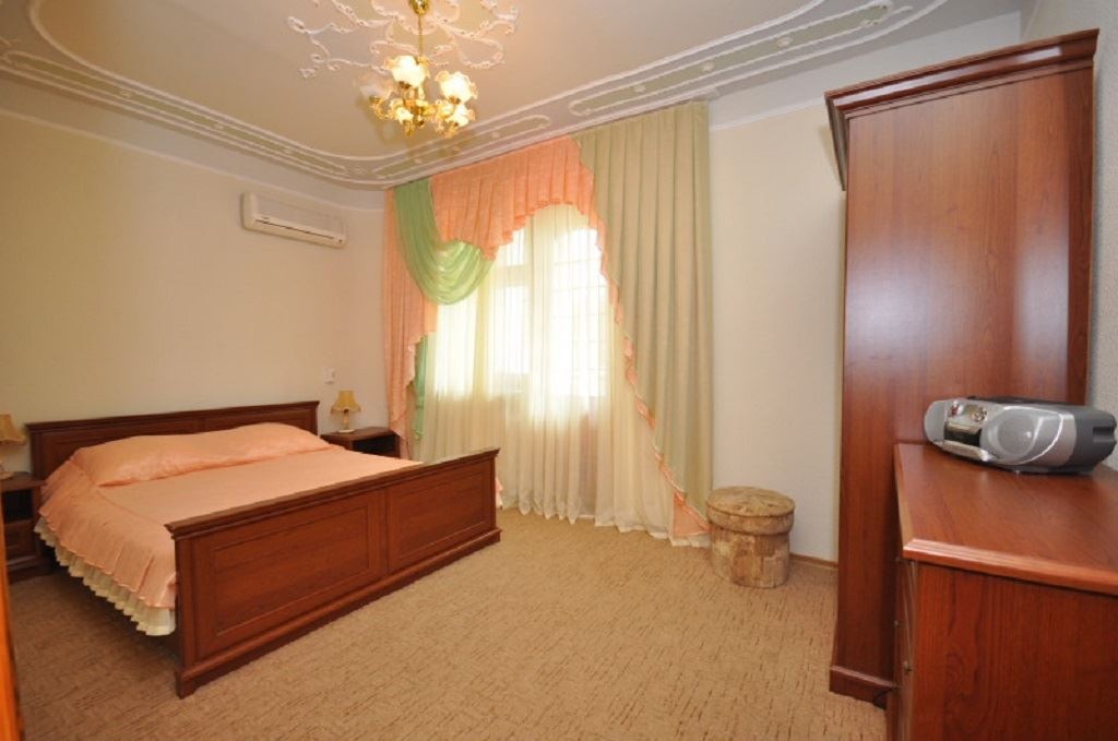 rooms-4местный-5комн-3категория-коттеджособняк-8