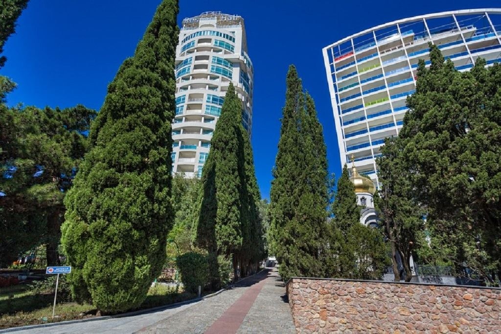 general-main-building