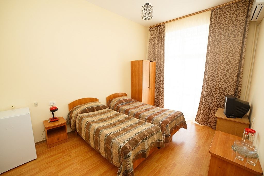 rooms-standard-building-2