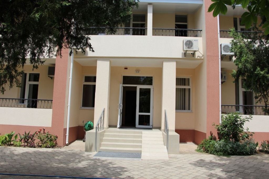 general-main-building