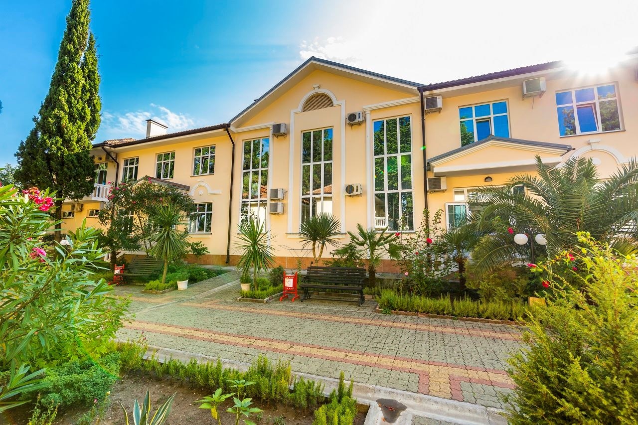 general-main-building