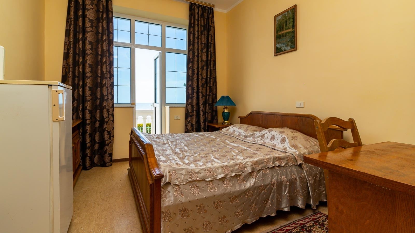 rooms-single-2-floor-nalcony-sea-view