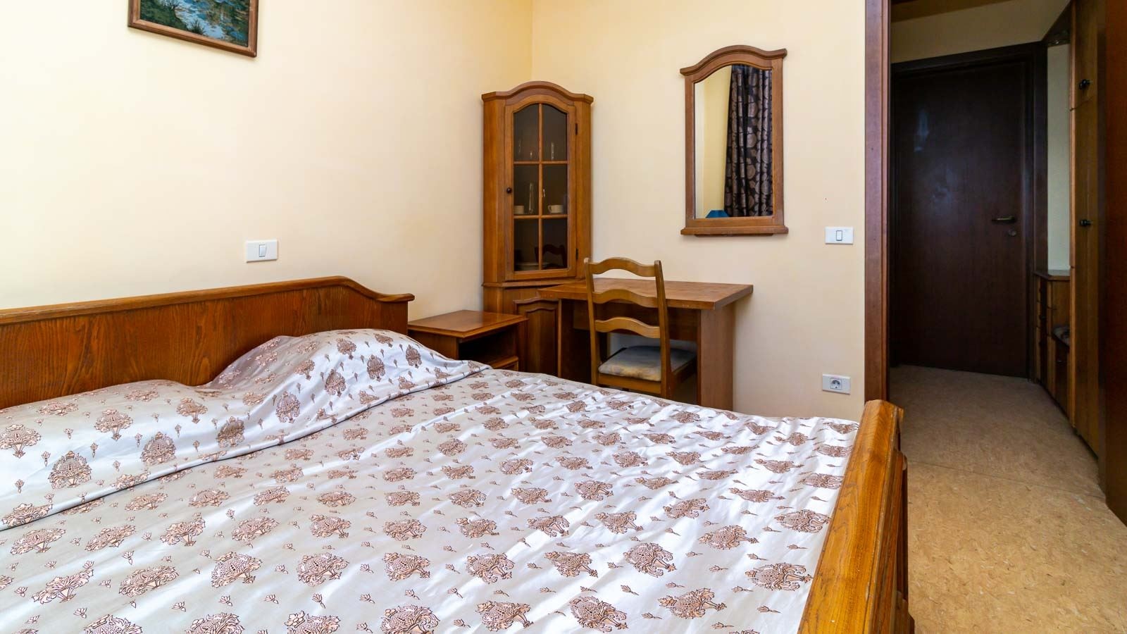 rooms-single-2-floor-nalcony-sea-view