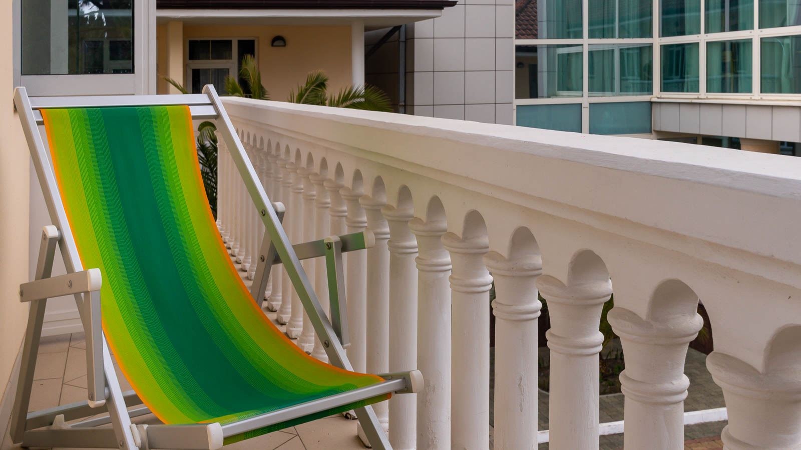 rooms-stanart-2-floor-balcony-sea-viea