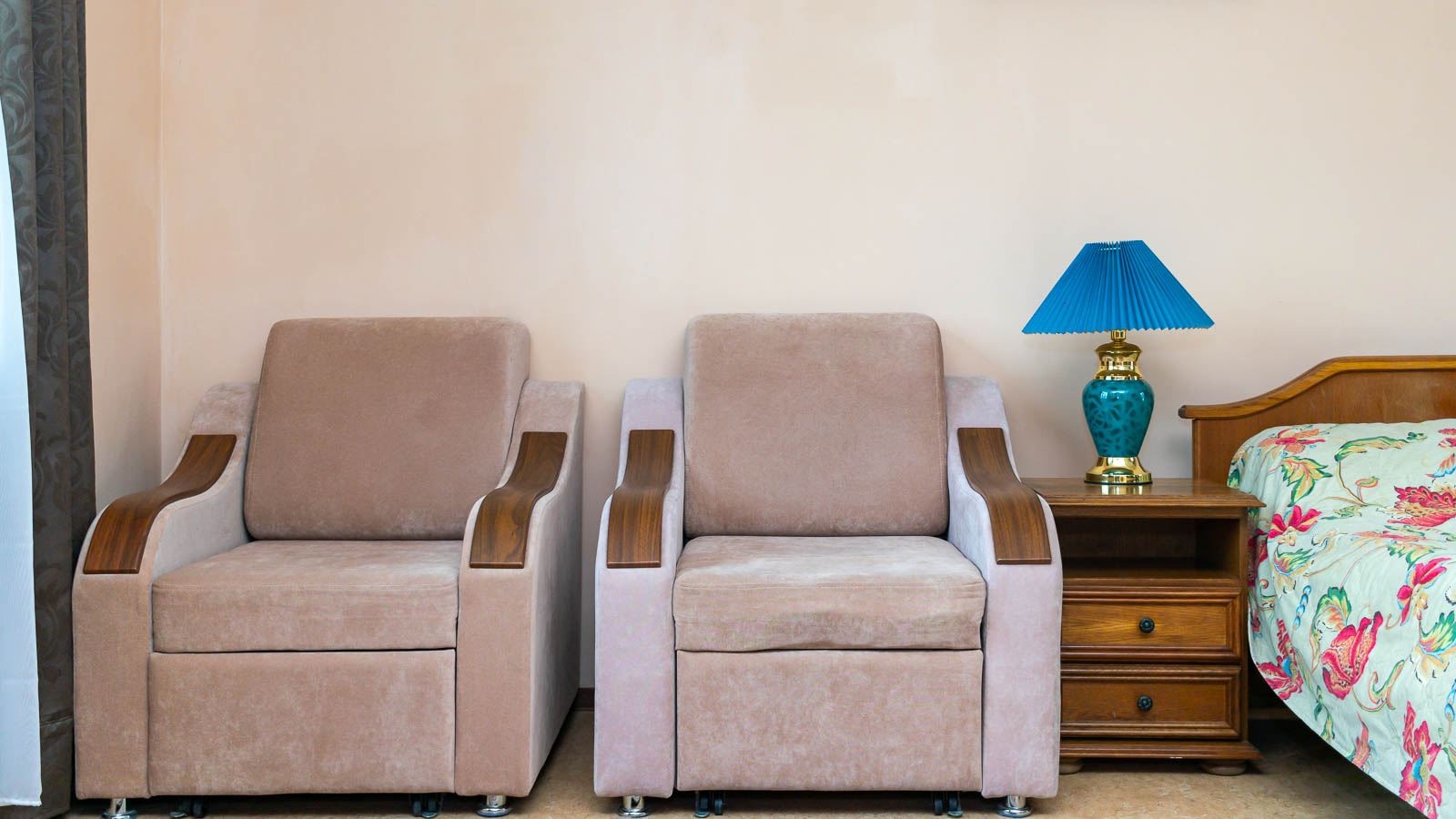 rooms-stanart-2-floor-balcony-sea-viea