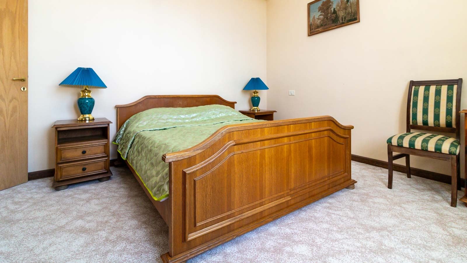 rooms-3-rooms-2-floor-balcony-sea-view