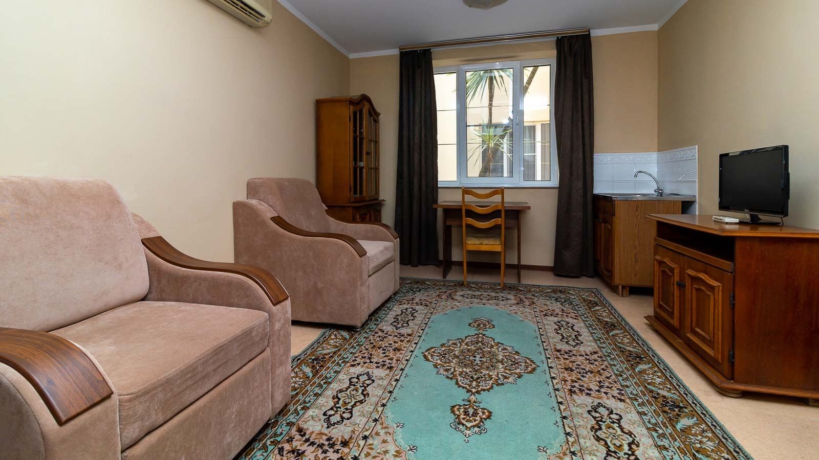 rooms-3-rooms-duplex-14-cottage-balcony