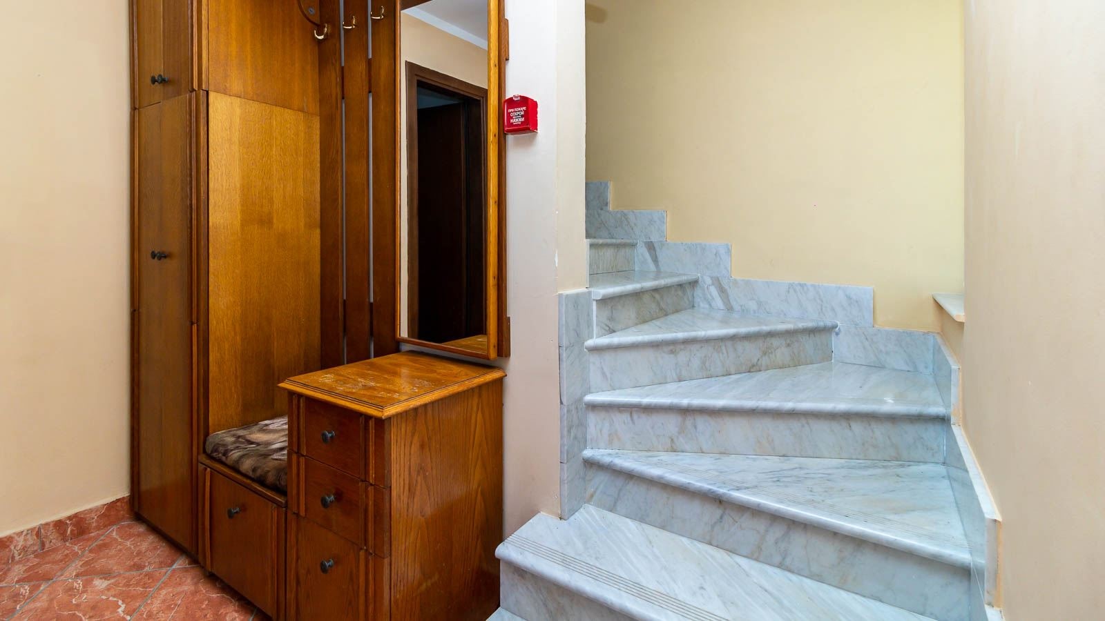 rooms-3-rooms-duplex-11-cottage-balcony-sea-view