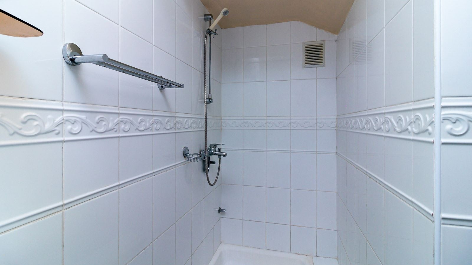 rooms-3-rooms-duplex-11-cottage-balcony-sea-view