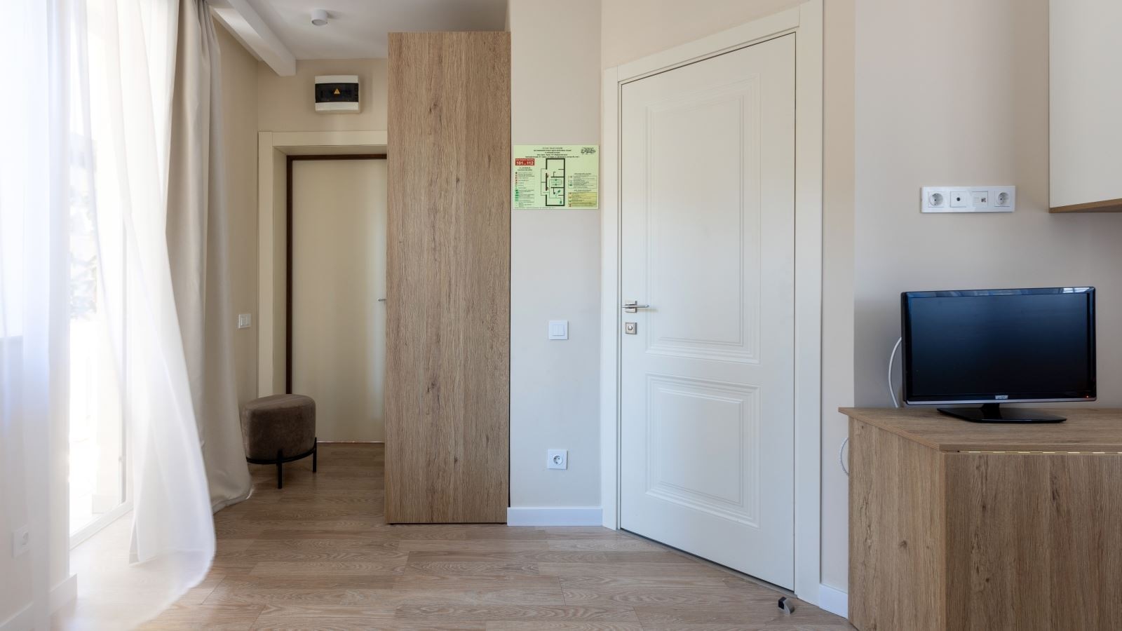 rooms-standart-6-cottage-1-floor-without-balcony