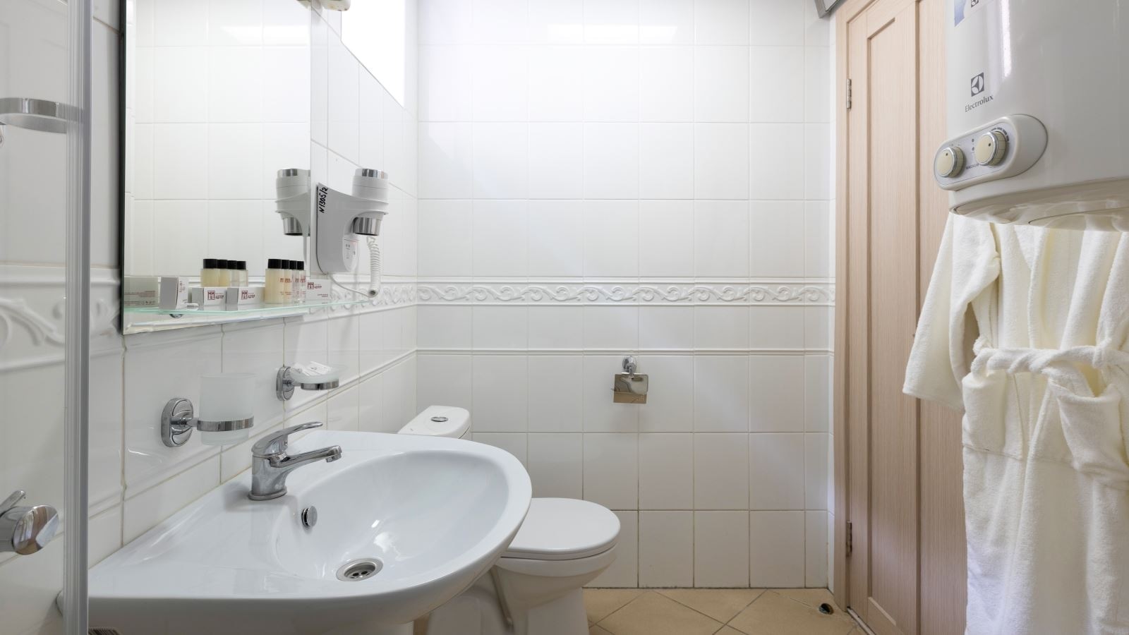 rooms-3-rooms-duplex-7-cottage-balcony