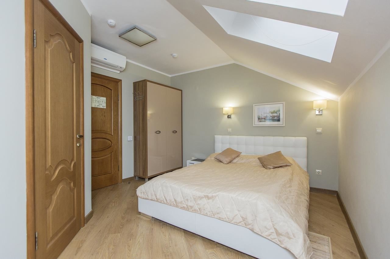 rooms-2местный-номер-стандарт-мансардный