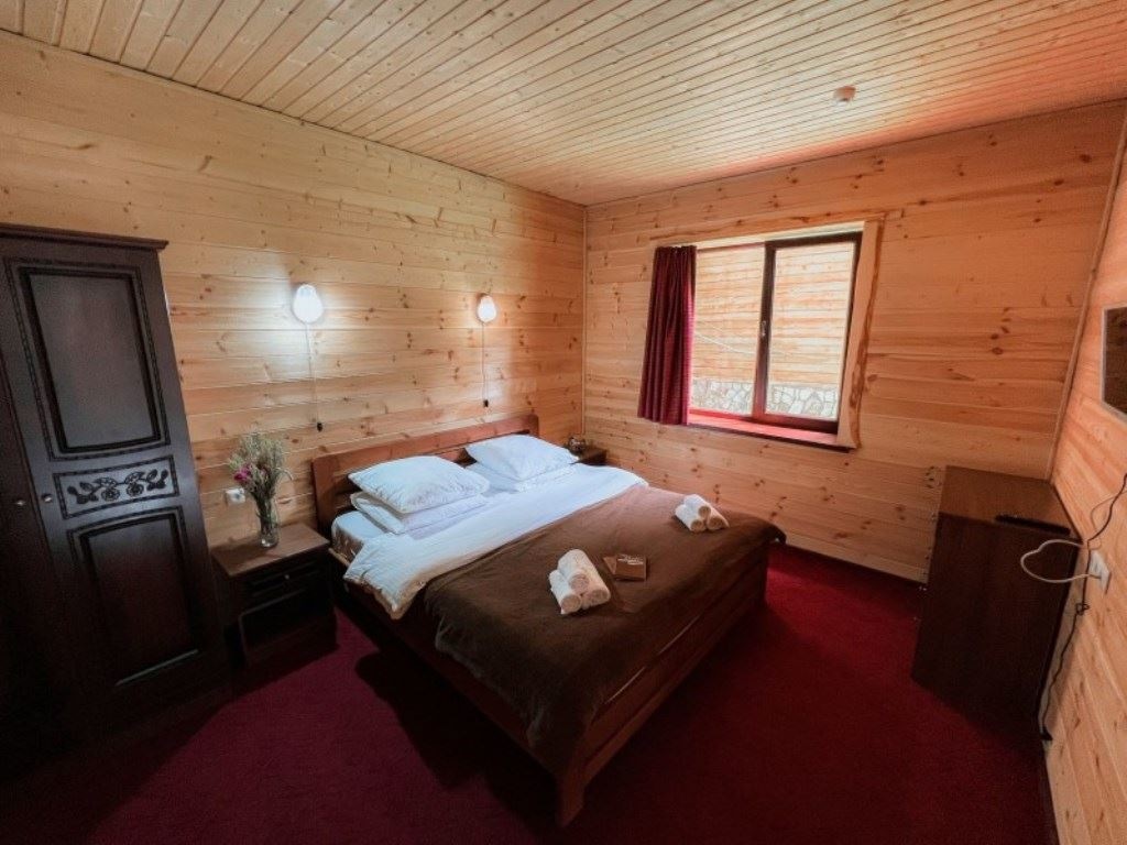 rooms-4-mest-apart-kamin