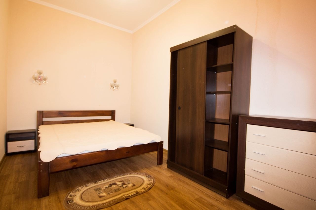 rooms-4местный-3комнатный-3кат-коттедж-12