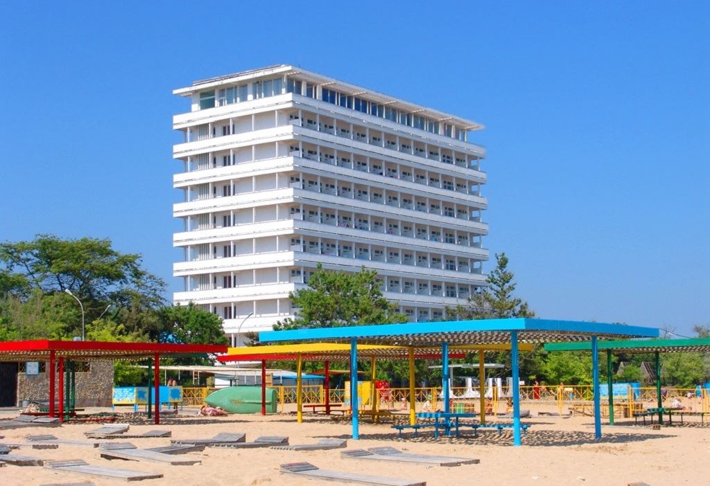 general-main-building