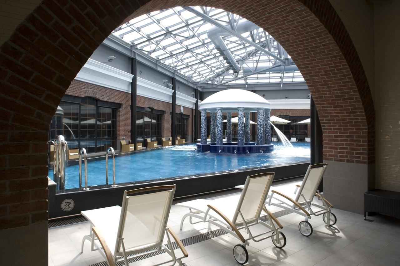 pools-indoor-pool