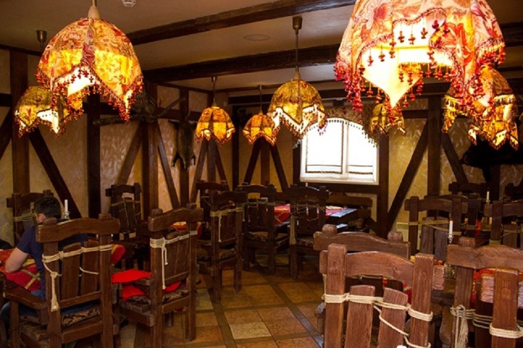 restaurants-restoran-berloga