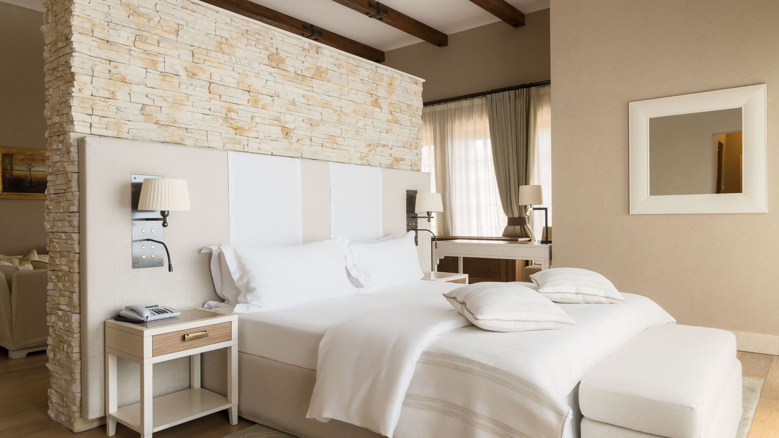 rooms-deluxe-superior-villa-yanochka