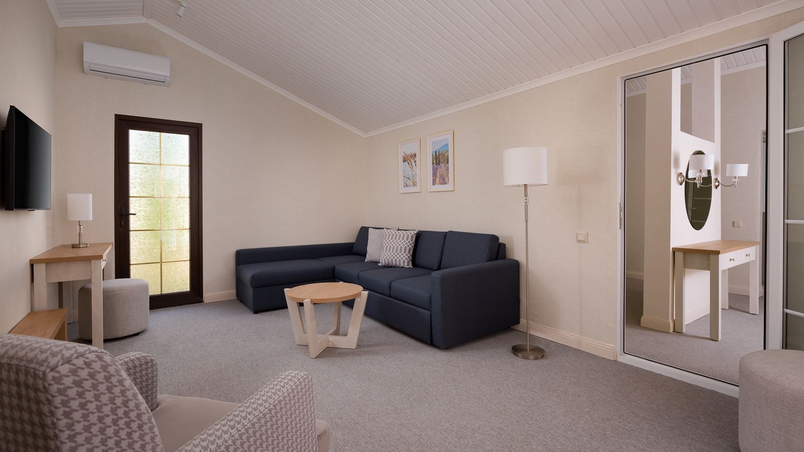 rooms-bungalow-suite