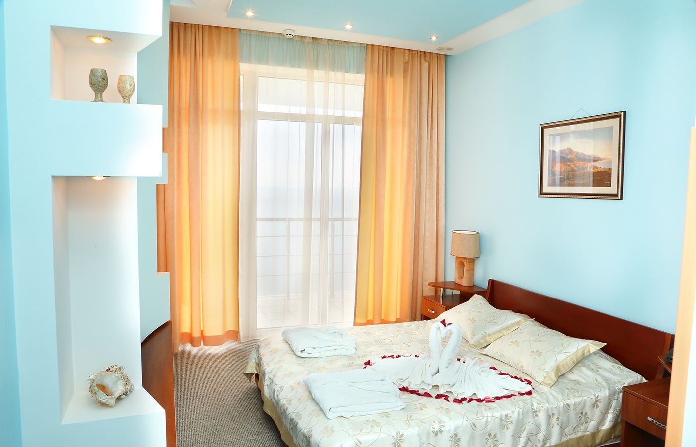 rooms-apartment-2-bedrooms