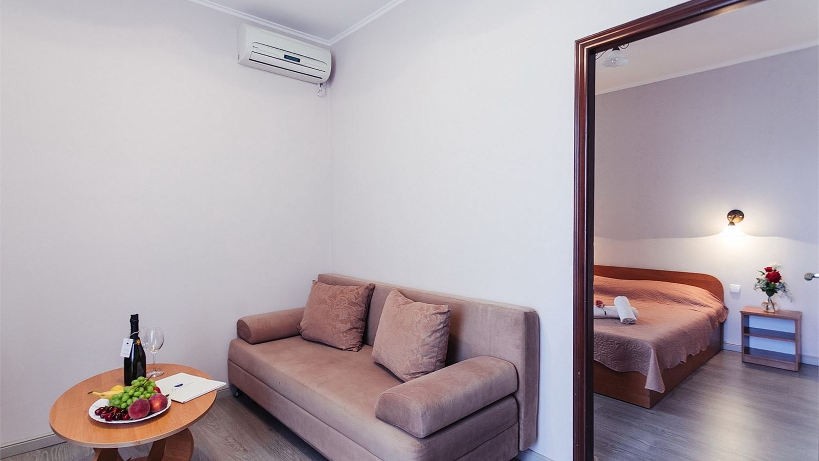 rooms-room-superior-2-rooms