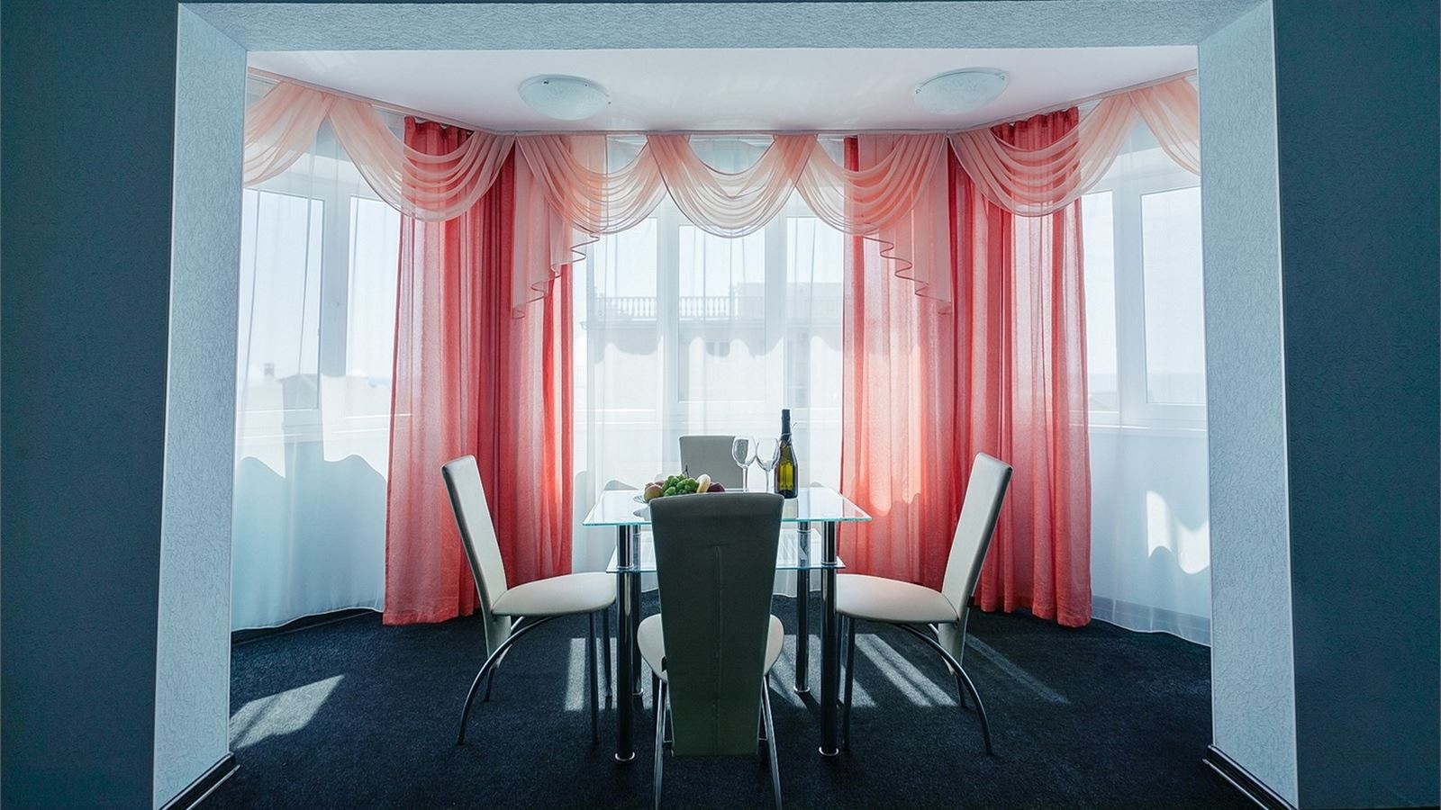 rooms-2-комнатный-делюкс-с-балконом